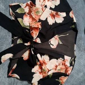 Matching short set floral